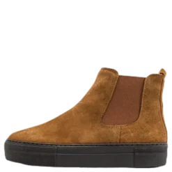 Amber Brown