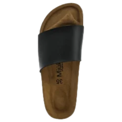 Atli Black