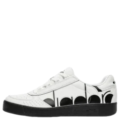B.Elite Bolder White