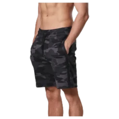 Capture Tech Shorts Patterned