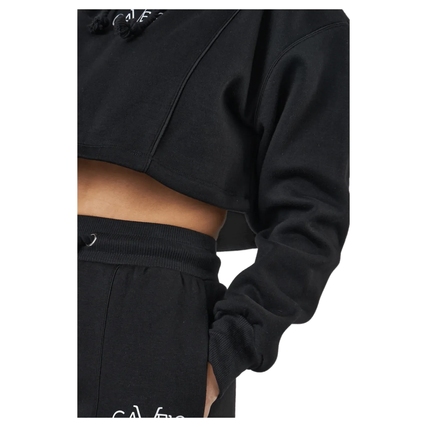 Chill Lounge Cropped Hoodie Black
