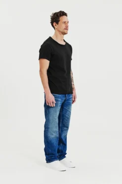 Crew-Neck relaxed Black