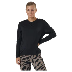 Ease Crew Neck Black