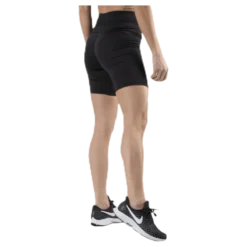Eris Shorts Black