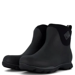 Excursion Ankle Black