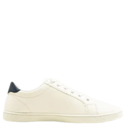 Gaines White
