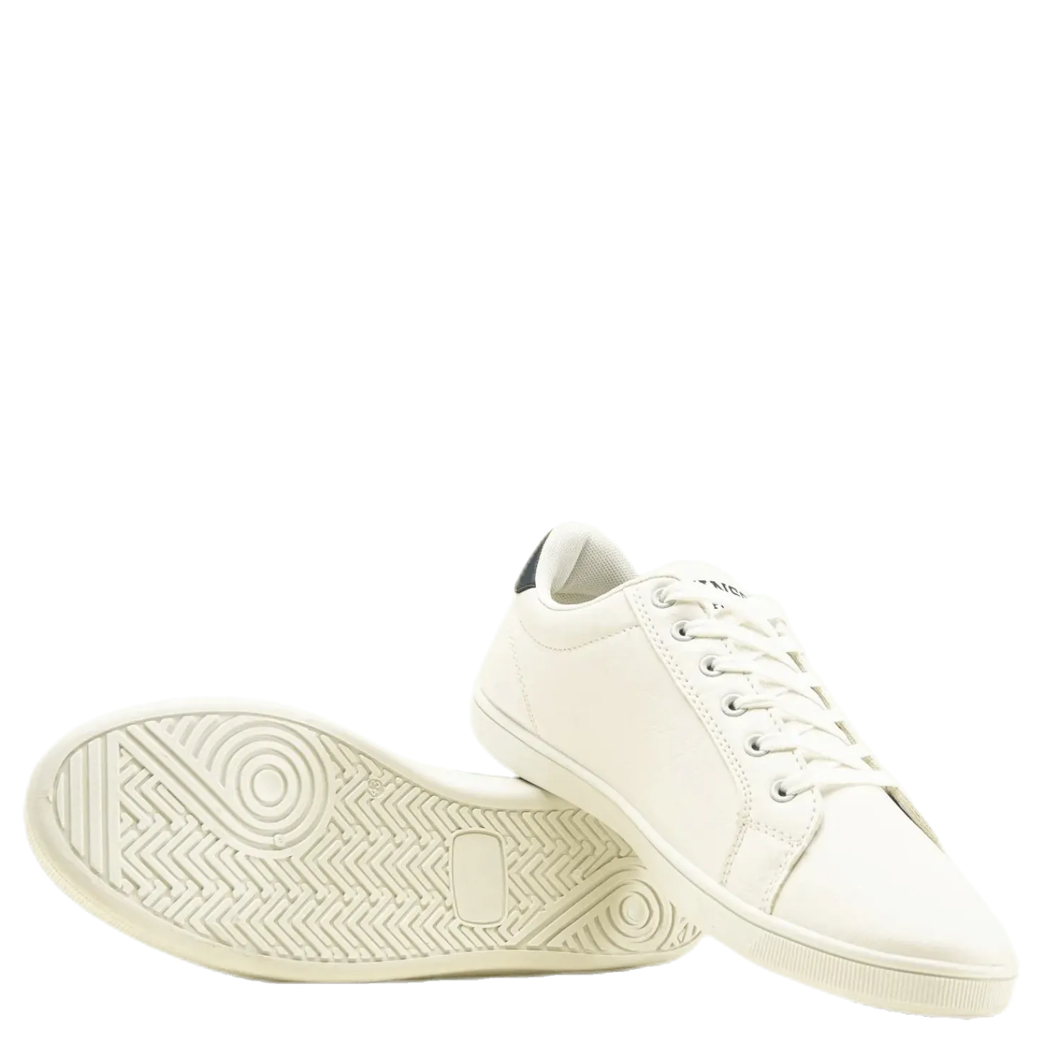 Gaines White
