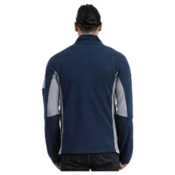 Isak Blue