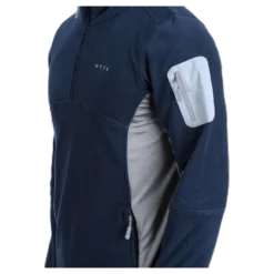 Isak Blue