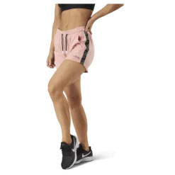 Jadiana Taped Shorts Pink