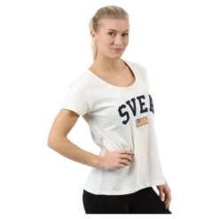 Josefin Tee White