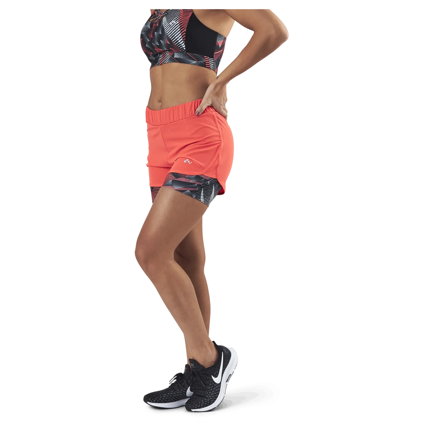 Judie Aop Loose Training Shorts Red