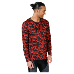 Kelvin Red