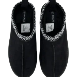 Lova W Black