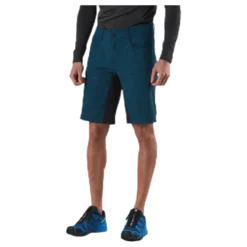 Montafon Shorts Green