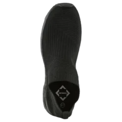 Nemi Black