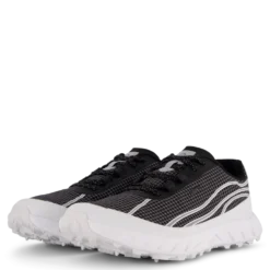 Norda 002 M Blk