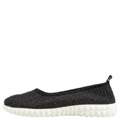 Sanya Black