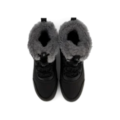 Snowy Black/white
