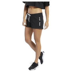 Te Linear Logo Short Black