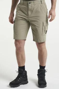 Thad Shorts Men Khaki