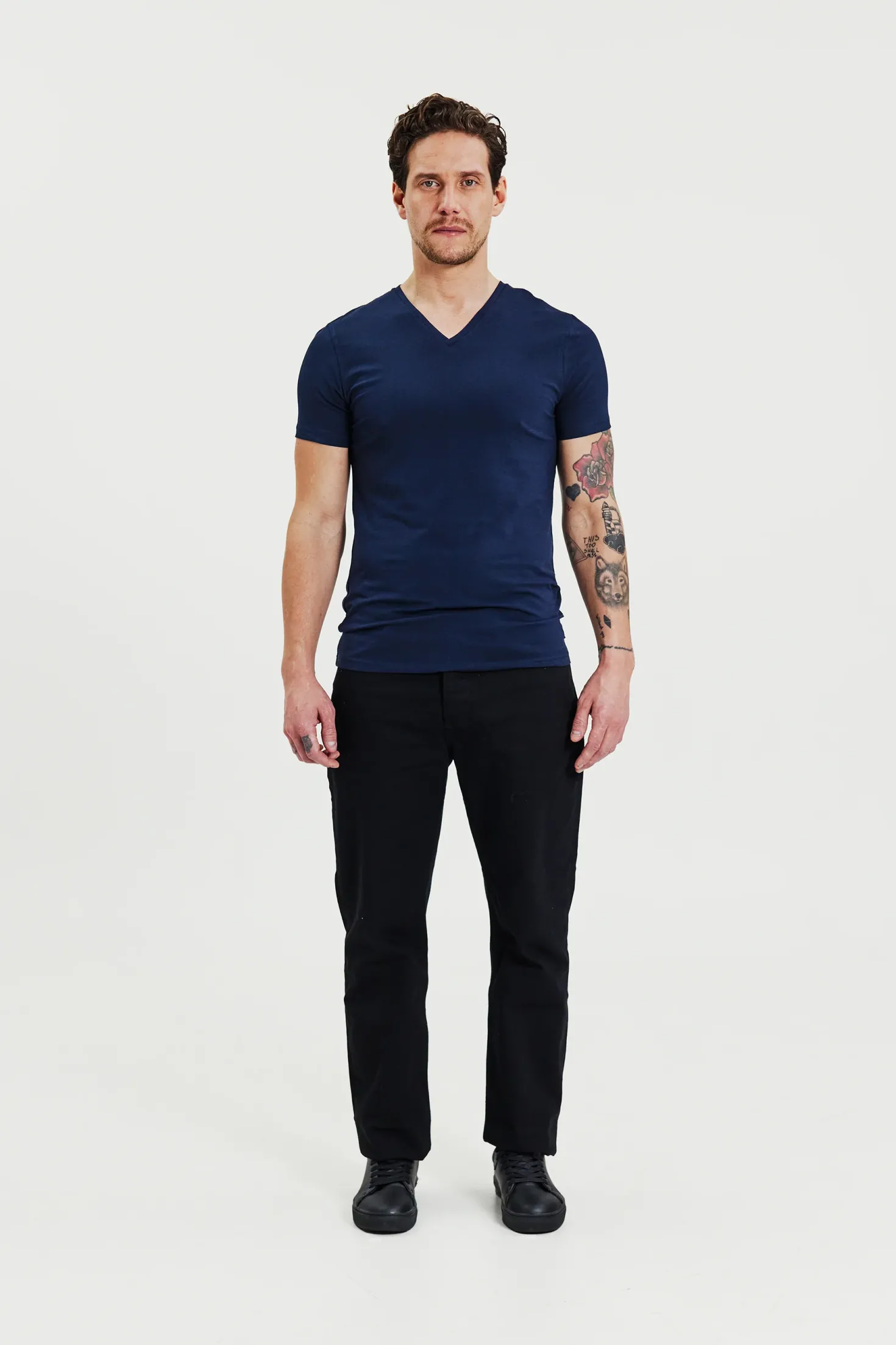 V-Neck Dark Navy